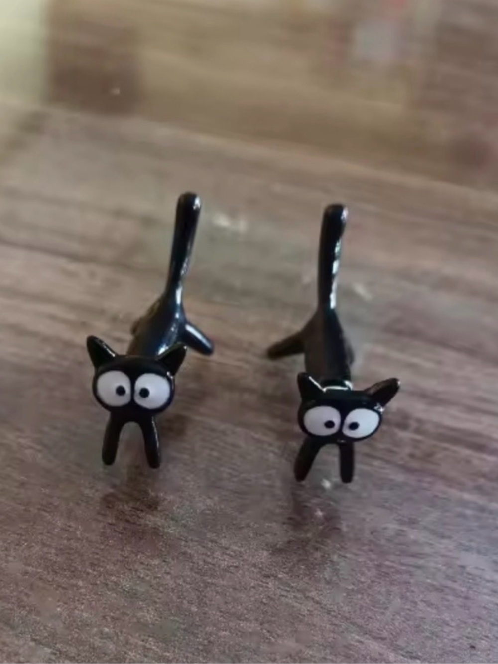 Playful Black Cat Stud Earrings - Picture 4 of 6